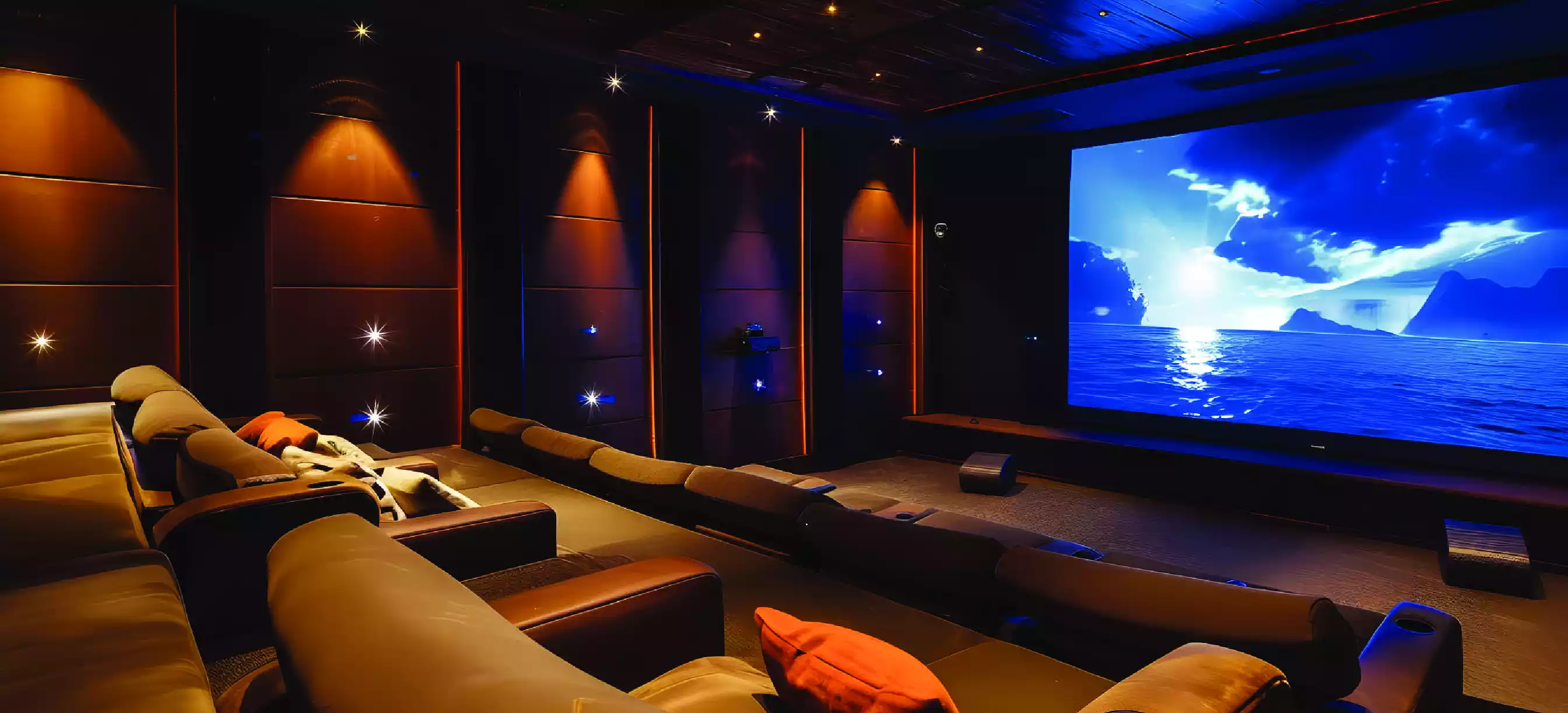 Cinema Lounge